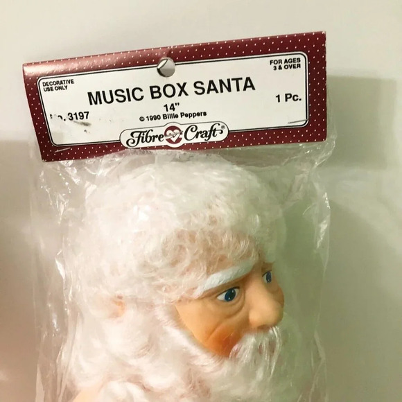Vintage 1990 Fibre Craft Santa and Mrs Claus Music Box Dolls - Picture 4 of 13